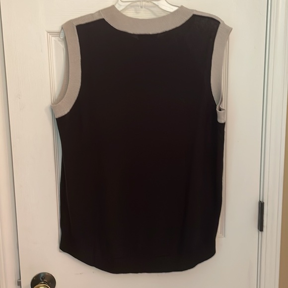 Olive and Vine sweater vest - Picture 2 of 2